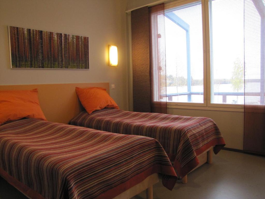 Jokiniemen Matkailu Hotel Alapitka Luaran gambar